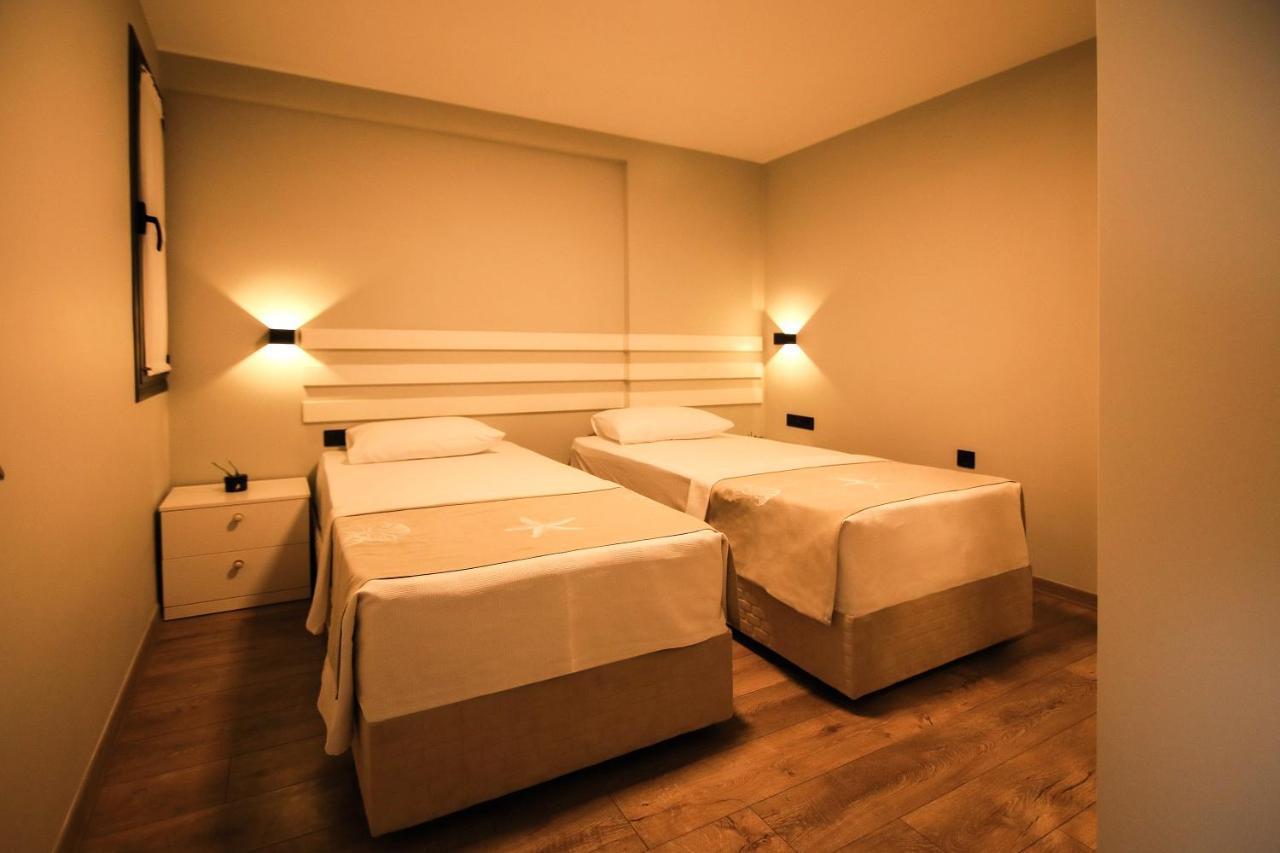 Krem Marin Otel Çeşme Exteriör bild