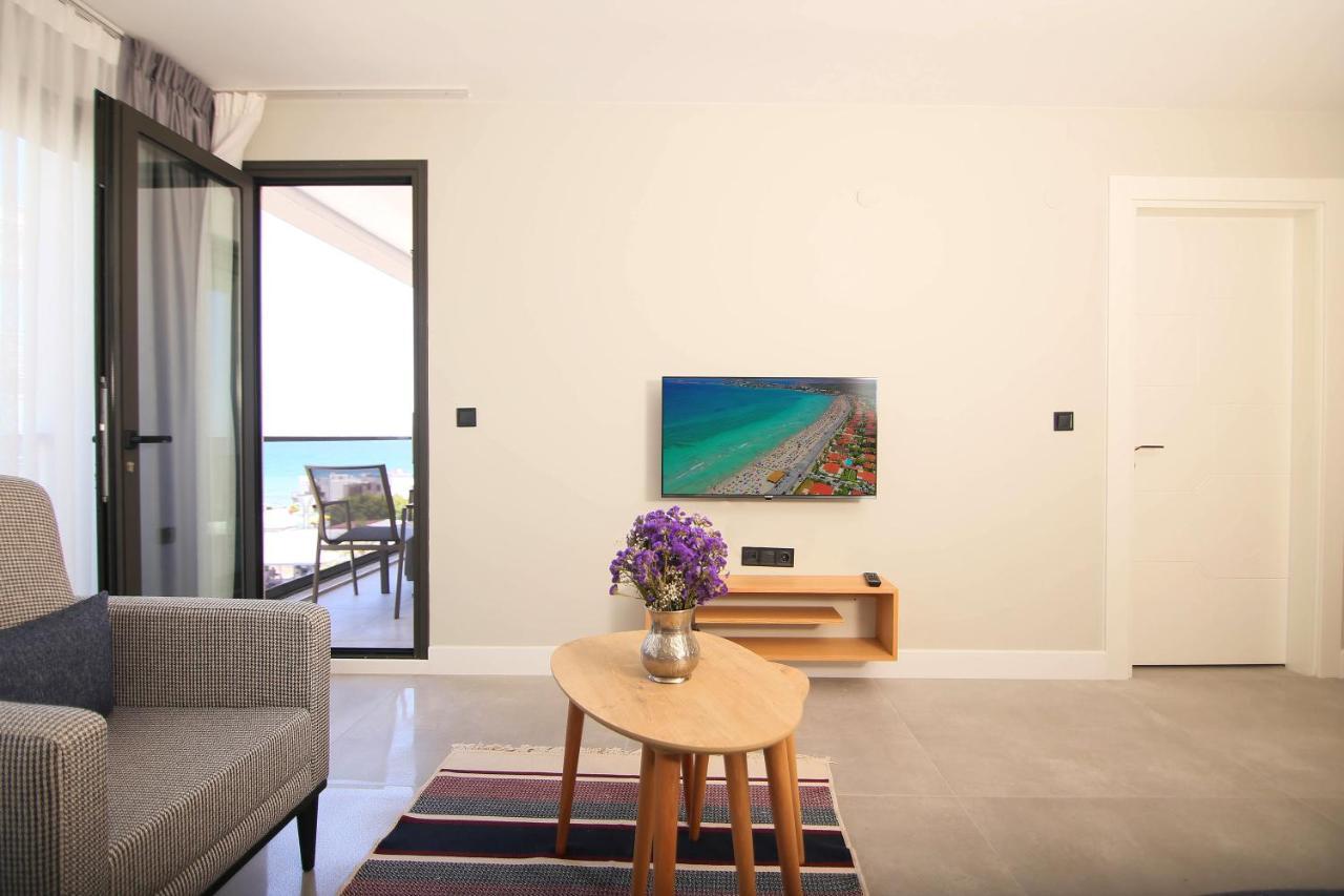 Krem Marin Otel Çeşme Exteriör bild