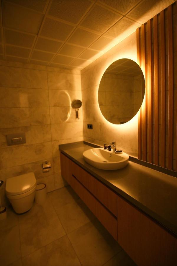 Krem Marin Otel Çeşme Exteriör bild