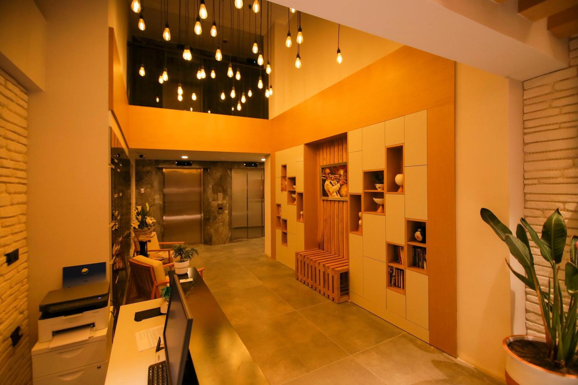 Krem Marin Otel Çeşme Exteriör bild