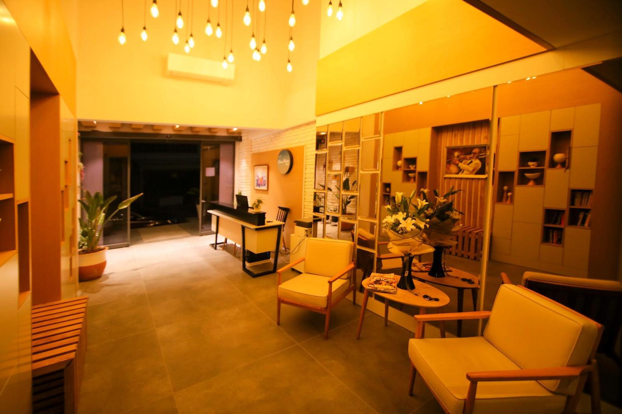 Krem Marin Otel Çeşme Exteriör bild